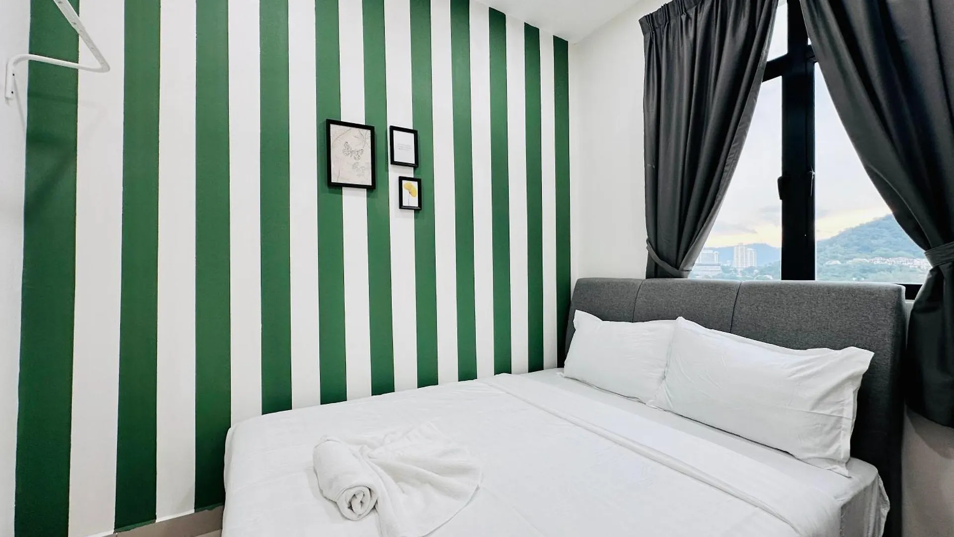 Apartament The Sun 1 Or 3Br Bayan Lepas 4 To 10 Pax Wl