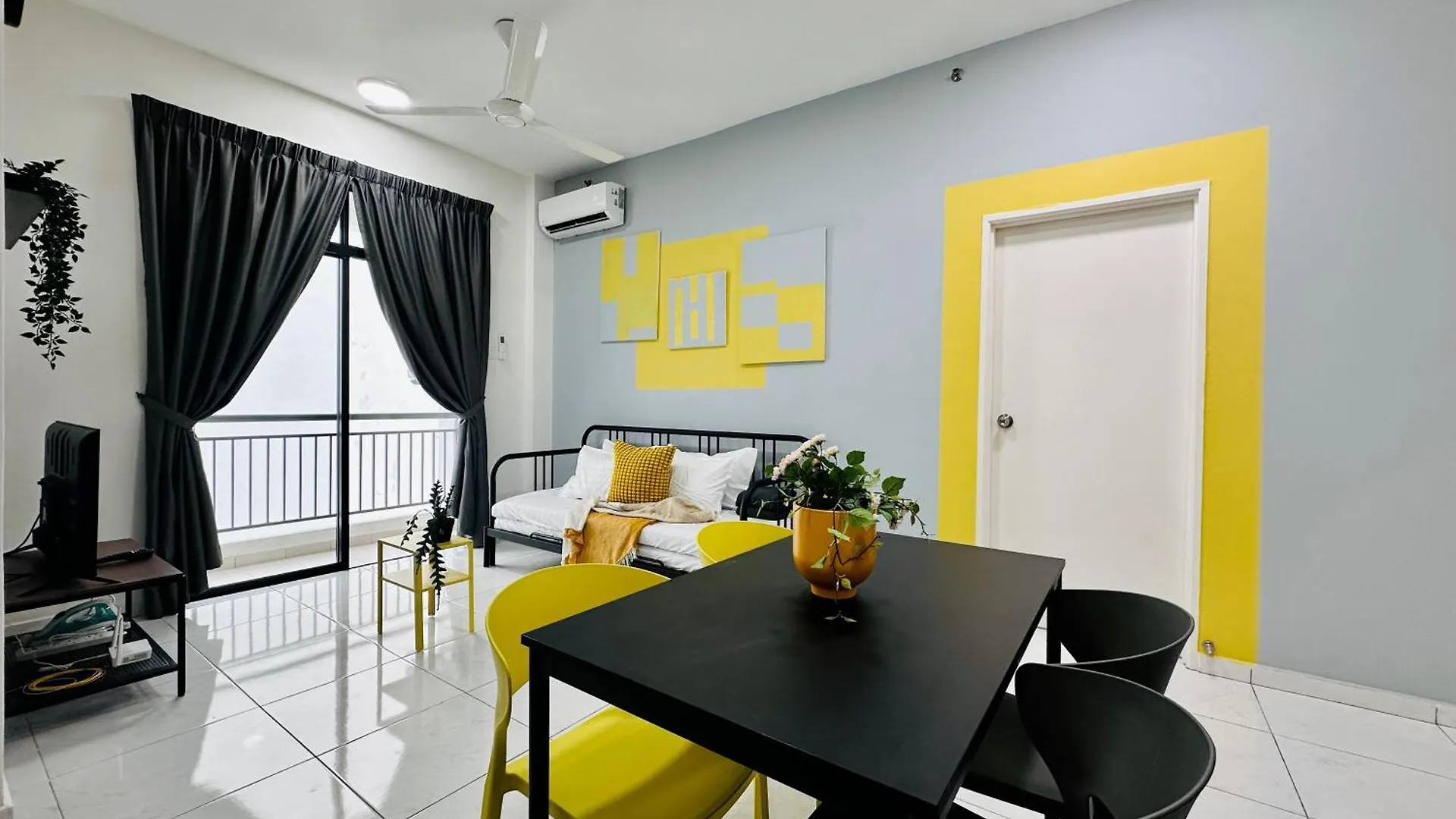 The Sun 1 Or 3Br Bayan Lepas 4 To 10 Pax Wl Apartment