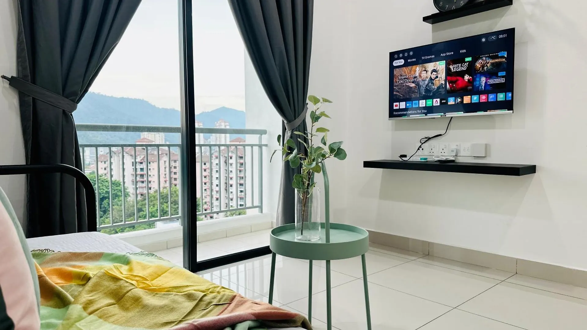 The Sun 1 Or 3Br Bayan Lepas 4 To 10 Pax Wl Apartment