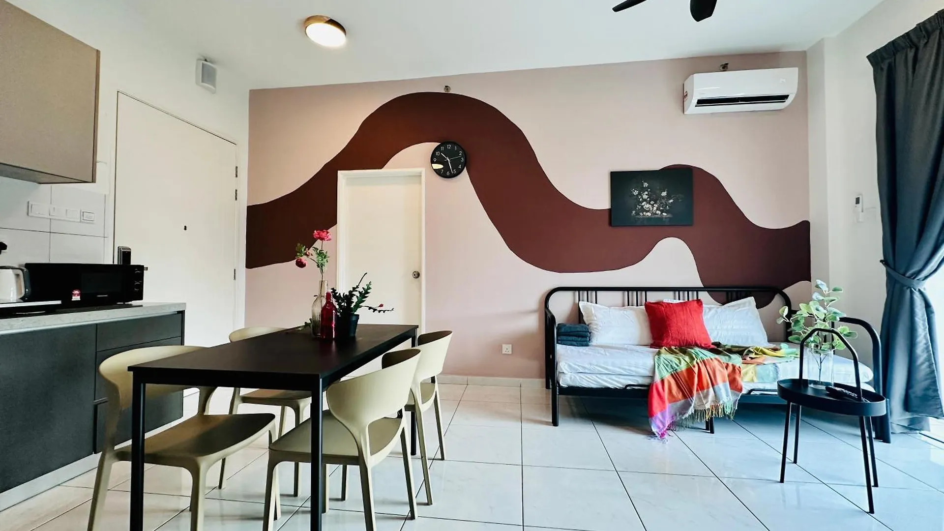 The Sun 1 Or 3Br Bayan Lepas 4 To 10 Pax Wl Apartment